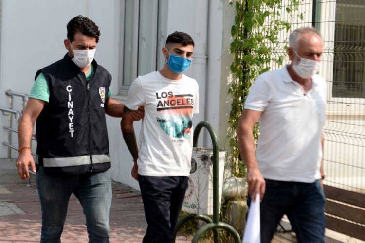 Otomobiline binen kızın erkek arkadaşını tabancayla yaraladı