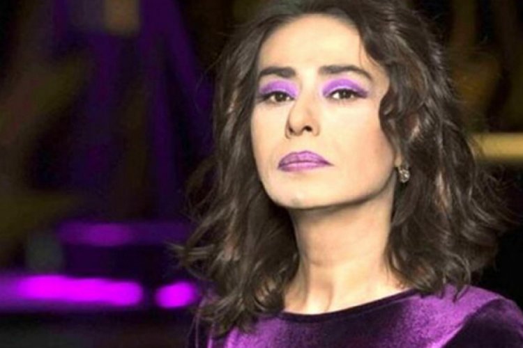 Yol vermeyen araca &ccedil;arpıp metrelerce s&uuml;r&uuml;kleyen Yıldız Tilbe'nin cezası belli oldu
