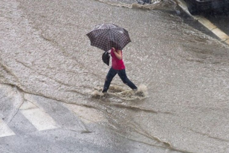 Meteorolojiden 7 il i&ccedil;in sağanak uyarısı