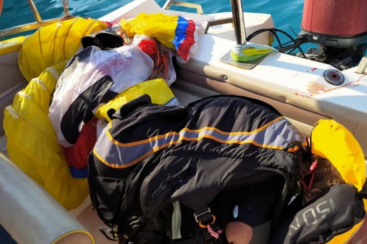 Yama&ccedil; paraş&uuml;t&uuml; ile denize d&uuml;şen turist hayatını kaybetti