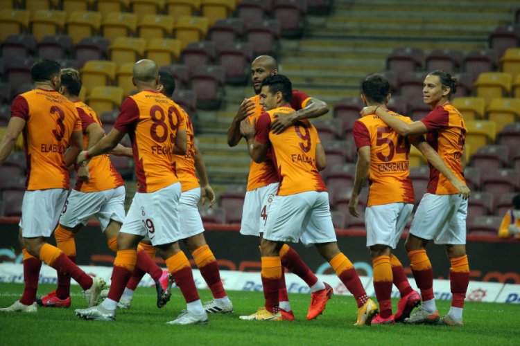 Galatasaray, Avrupa'da tur peşinde