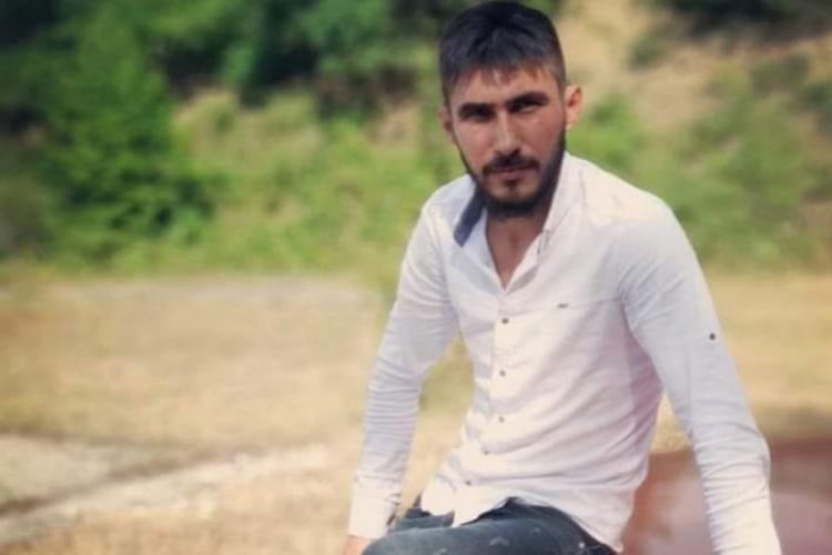 Arkadaşının kestiği ağacın altında kalan orman iş&ccedil;isi &ouml;ld&uuml;