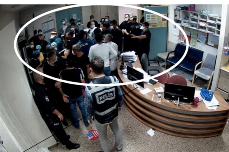 Ke&ccedil;i&ouml;ren Eğitim ve Araştırma Hastanesi'ndeki şiddete ilişkin yeni fotoğraflar ortaya &ccedil;ıktı