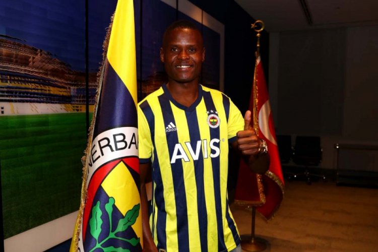 Fenerbah&ccedil;e, Samatta'yı kadrosuna kattı