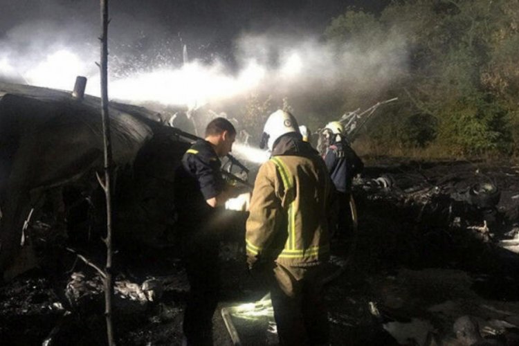 Ukrayna'da d&uuml;şen u&ccedil;ağın karakutusuna cesetler taşındıktan sonra ulaşılacak
