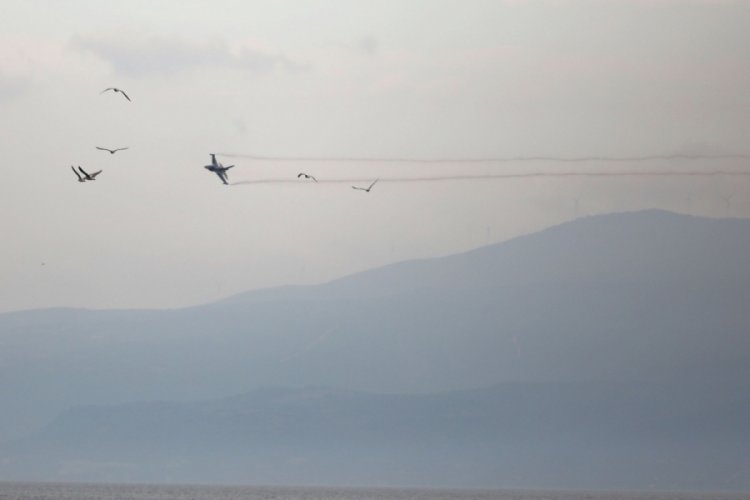 Solo T&uuml;rk, M&uuml;tareke'nin 98. yılında Bursa Mudanya'da