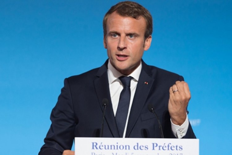Macron: Toplu ihanetlerini not alıyorum