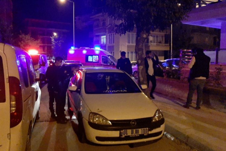 Gece vakti iki grup arasında silahlı &ccedil;atışma: 3 g&ouml;zaltı