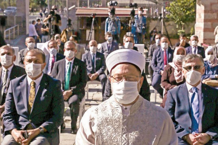 Ayasofya'ya &uuml;&ccedil; ayda 1.5 milyon ziyaret&ccedil;i