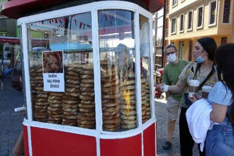 Taksim'deki simit tezgahları kaldırılıyor