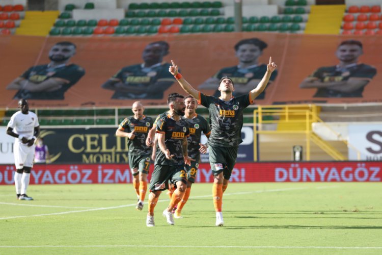 Aytemiz Alanyaspor, liderlik koltuğuna oturdu