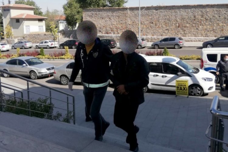 G&ouml;&ccedil;men ka&ccedil;ak&ccedil;ılığı su&ccedil;undan 2 kişi tutuklandı