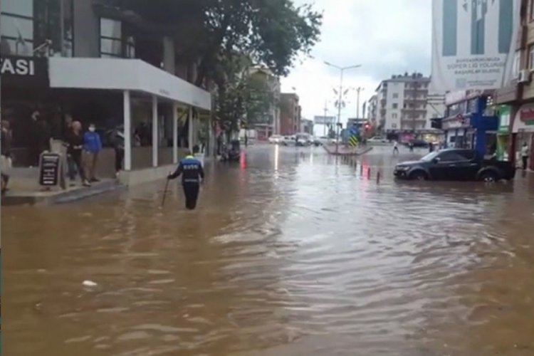 Bursa Da Denizi Sel Goturdu Bursada Bugun Bursa Bursa Haber Bursa Haberi Bursa Haberleri Bursa