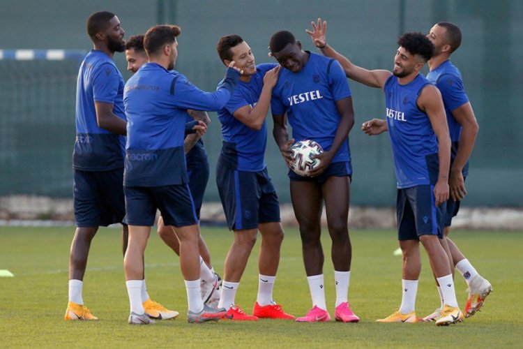 Trabzonspor, Başakşehir ma&ccedil;ı hazırlıklarına başladı
