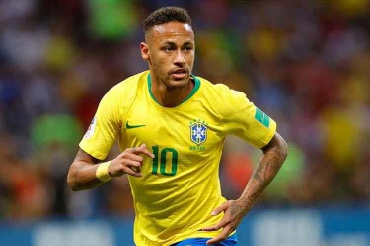Neymar Brezilya Milli Takımı'nın 2. en skorer futbolcusu oldu