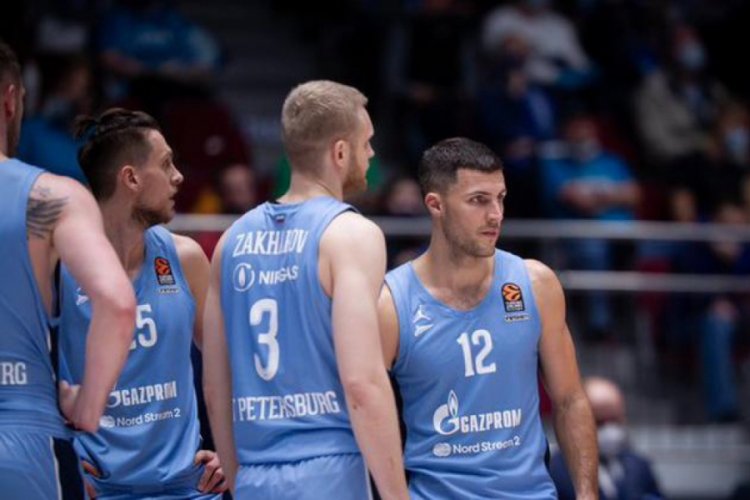 EuroLeague y&ouml;netimi, Zenit'i h&uuml;kmen mağlup saydı