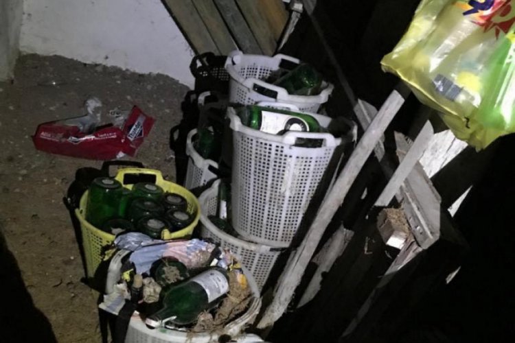 Manisa'da 9 bin 813 litre sahte i&ccedil;ki ele ge&ccedil;irildi