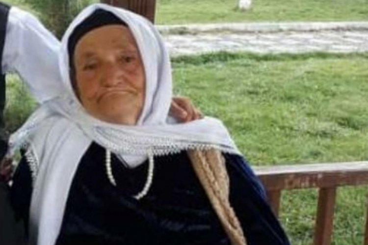 Boğazı kesilerek &ouml;ld&uuml;r&uuml;len yaşlı kadının komşuları korku i&ccedil;inde