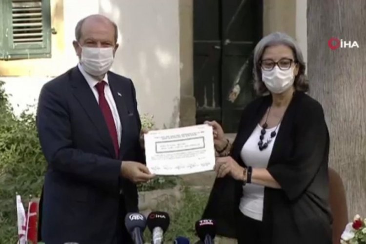 KKTC'nin 5'inci Cumhurbaşkanı Tatar mazbatasını aldı