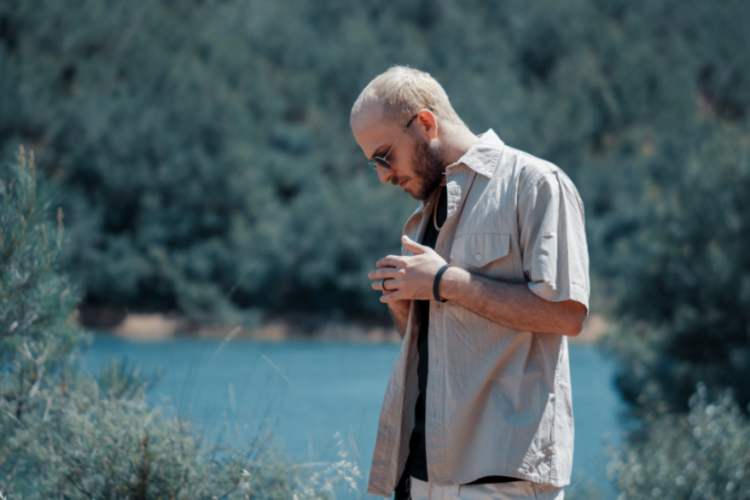 T&uuml;rk&ccedil;e rap m&uuml;ziğin başarılı ismi Metth: "Rap m&uuml;zikte daha katedecek &ccedil;ok yolumuz var" (&Ouml;ZEL R&Ouml;PORTAJ)