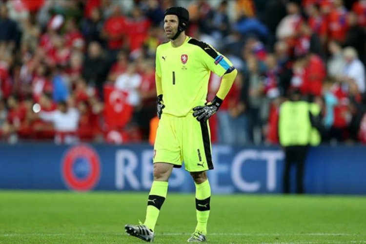 Petr Cech, yeniden Chelsea kadrosunda