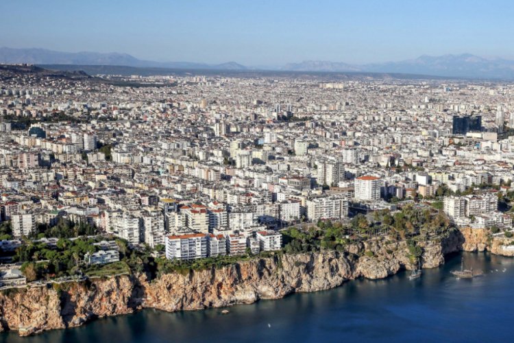 Konutta yabancıların tercihi İstanbul ve Antalya oldu