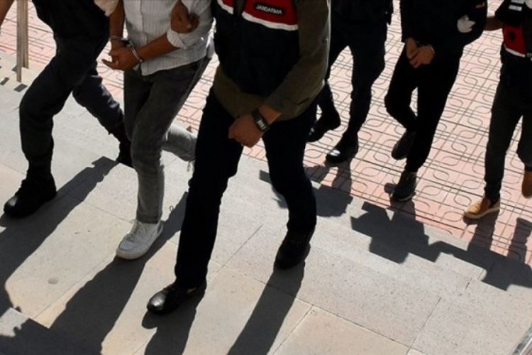Bursa ve Van'daki FET&Ouml; operasyonunda 6 kişiye g&ouml;zaltı!