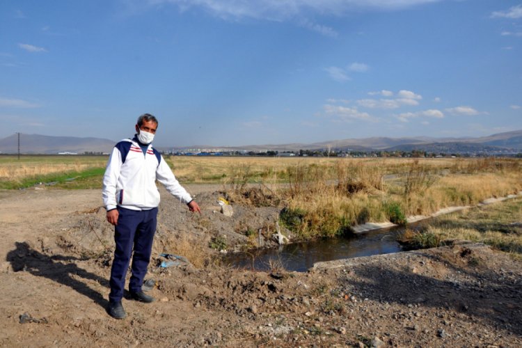 Merakından aldığı emniyet fotokapanı başına iş a&ccedil;tı