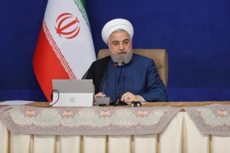 Ruhani: ABD'de iş başına gelecek kişi, İran'a karşı teslim olmak zorunda