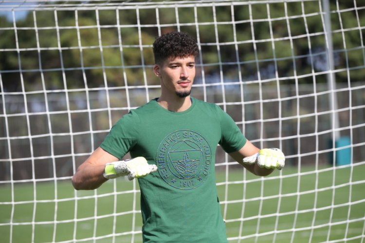 Altay Bayındır: A Milli Takım'dan davet gelirse oynamak isterim
