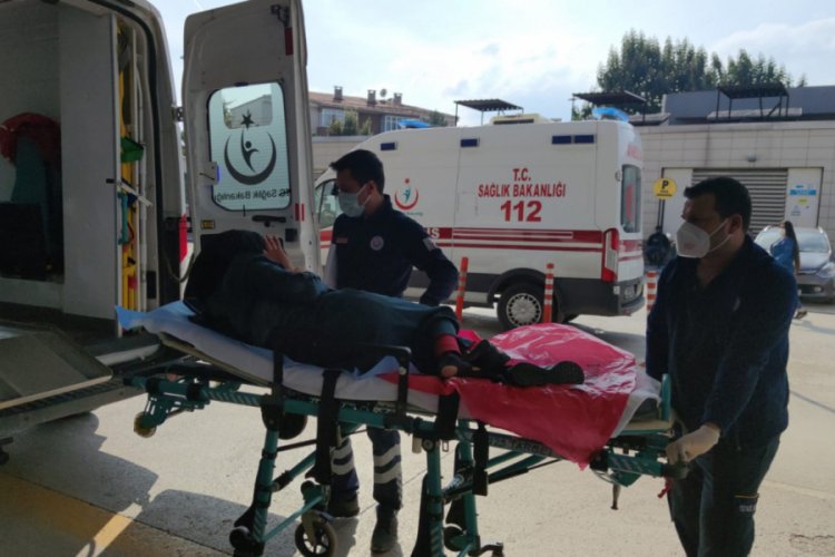 Bursa'da epilepsi nöbeti geçirince bisikletten yola düşen hamile kadın yaralandı