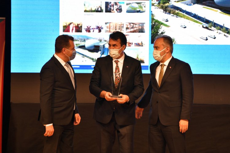 Bursa Osmangazi'ye 'Sağlıklı Şehir Planlaması' ödülü