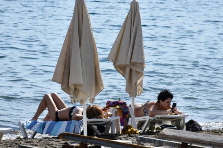 İngiliz turistler Marmaris'ten vazge&ccedil;miyor