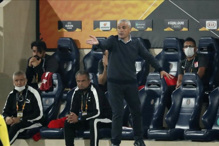 Demir Grup Sivasspor Teknik Direktörü Çalımbay: Rövanşta bambaşka olacağız