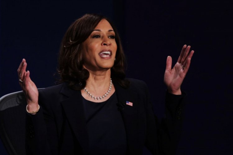 Avengers ekibiyle buluşan Kamala Harris, Trump'ı Thanos'a benzetti