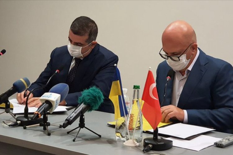 T&uuml;rkiye ve Ukrayna savunma alanında ortaklık anlaşması imzaladı