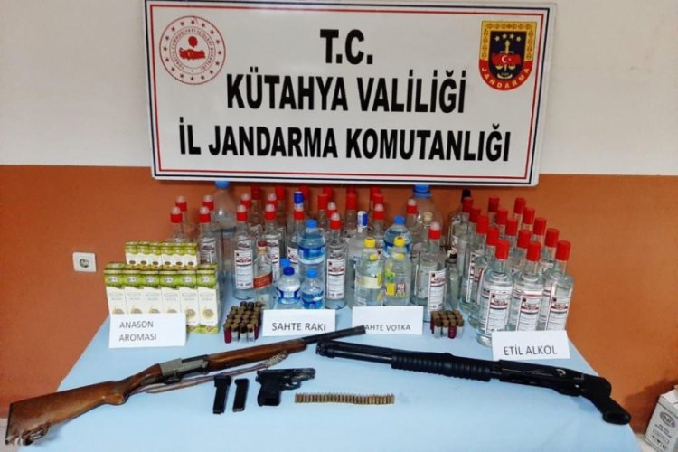 &Ccedil;ay termosuyla sahte alkol satıyorlarmış!