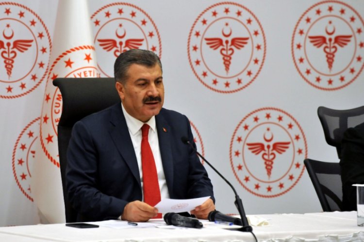 Bakan Koca: Evde bulaş oranın daha y&uuml;ksek olduğunu g&ouml;rm&uuml;ş oluyoruz
