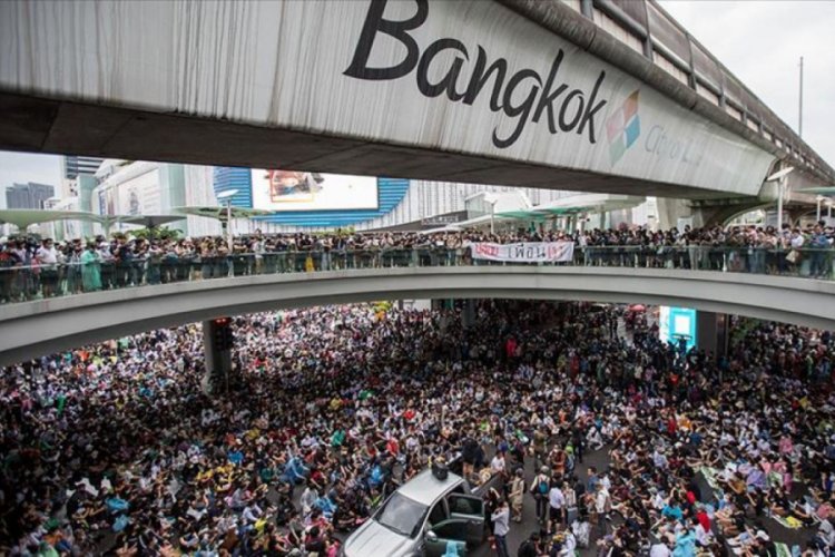 Tayland'da hükümet karşıtı protestocular, gösterilere yarın devam edecek