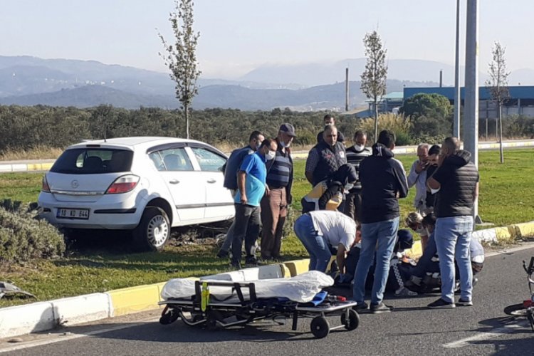 Kazada &ouml;len s&uuml;r&uuml;c&uuml;n&uuml;n motosikletine &ccedil;arpmamak i&ccedil;in ref&uuml;je &ccedil;ıkmış