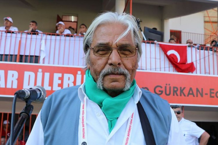 Koronavirüse yakalanan Kırkpınar başcazgırı "Pele Mehmet" Bursa'da toprağa verildi