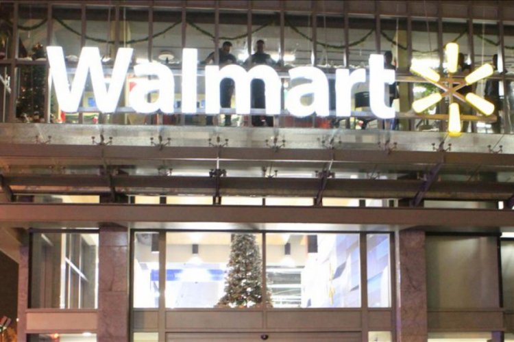 Wallmart, sivil itaatsizlik riskine karşı mağazalarındaki silahları toplattı