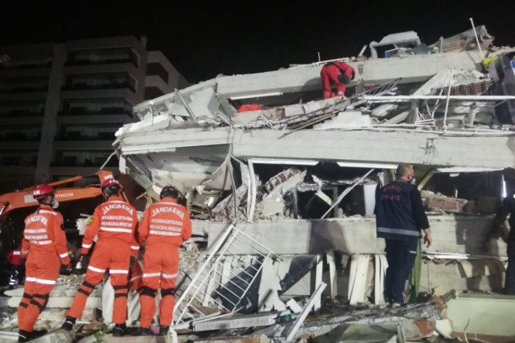 İzmir depremiyle ilgili 'çirkin' paylaşım yapanlara gözaltı
