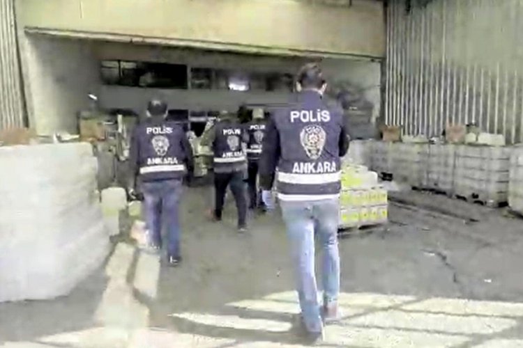 Ankara'da 6.6 ton etil alkol ele geçirildi