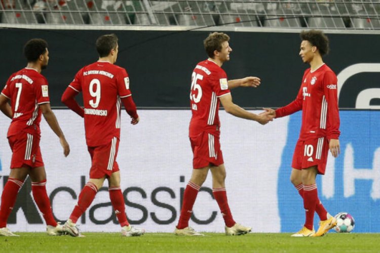 Bayern Münih, deplasmanda Borussia Dortmund'u yenerek liderliğini sürdürdü