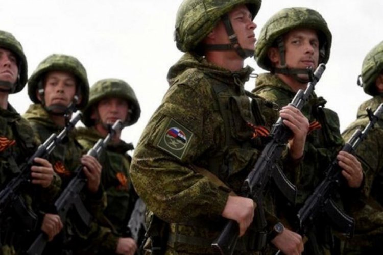 Rusya'da askeri üste silah sesleri: 3 ölü