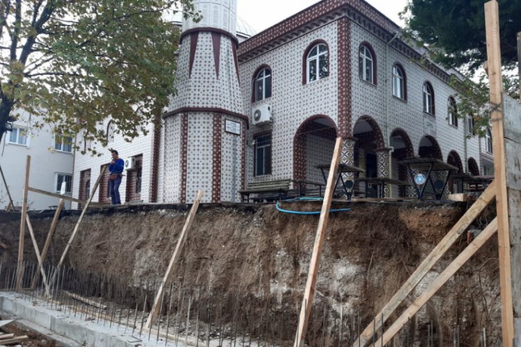 Bursa Ayyıldız Camii yeni bir görünüme kavuşuyor