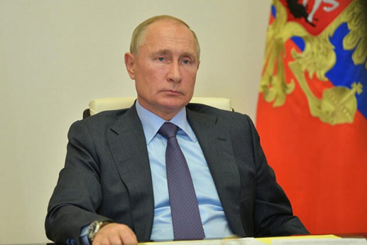 Putin: Uzun vadeli barış umuyoruz
