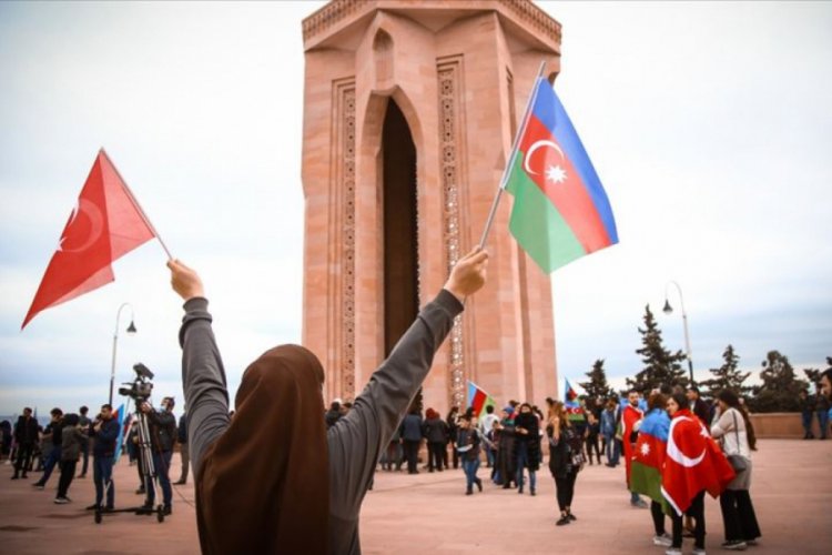 İran: Azerbaycan ile Ermenistan'ın ateşkesi kabul etmesini memnuniyetle karşılıyoruz