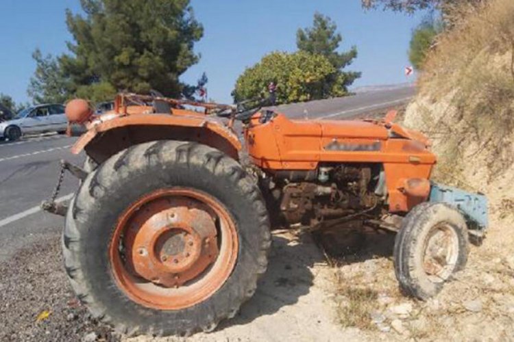 Karaman'da traktör devrildi